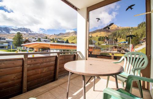Arosa Apartment | Family-Friendly Retreat at Brüggli A24 by Arosa Holiday
