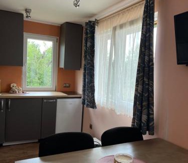 Ludza House | Brīvdienu Namiņš: Guest Rated 9.4 with Pet-Friendly Comfort