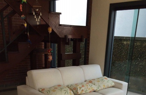 Guaruja House | House condominium on the beach of Pernambuco in Guaruja, complete leisure near the beach