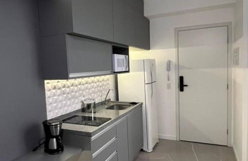 Central Zone Apartment | Modern Gray and Green Apartment with Pool & Pet-Friendly