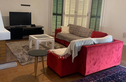 Jurere Villa | Family-Friendly Casa Ampla Steps from Jurere Internacional Beach