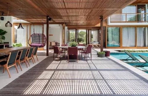 Praia do Forte House | Elegant Oceanfront House at Enseada do Castelo Praia do Forte