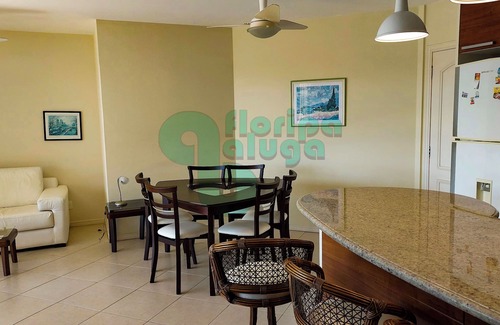 Cachoeira do Bom Jesus Apartment | Season in Floripa! Modern and functional, one block from the beach