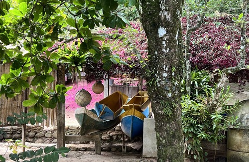 Barra do Sahy House | Easy Walk to Beach with Private Port for Water Sports