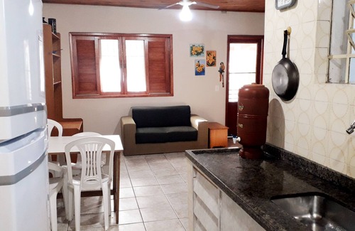 Boraceia House | Relaxing Getaway at Praia da Boraceia, Steps from the Sea