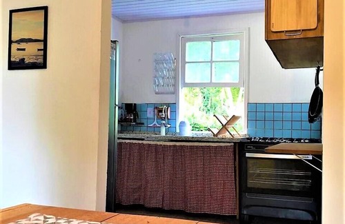Penha House | Ocean View Getaway | Beachfront Bliss with Spa & Breakfast