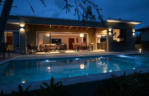 Praia Rasa House | Elegant Búzios Retreat with Ocean Views and Private Pool