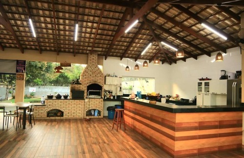 Caldas Novas House | Luxury mansion 5km from the center, pet friendly.