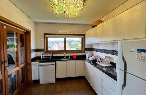 Campos do Jordao Cottage | Discover Campos do Jordão: Close to Capivari's Heart
