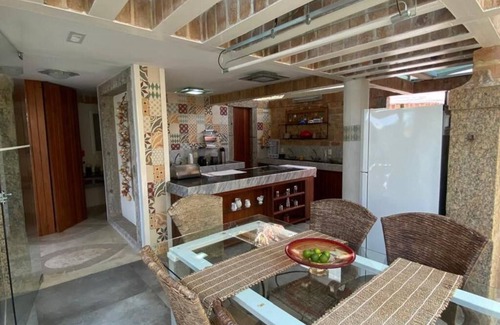 Buzios House | Exclusive beachfront location at Ferradura Beach: Your Refuge in Búzios!