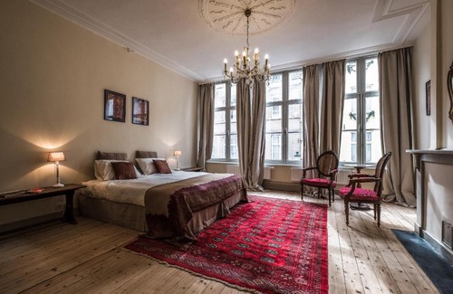 Historical Center Bruges Bed & Breakfast | Highly Rated Braamberg B&B with Delicious Breakfast Included