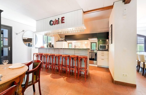 Heusden Gem Asten Villa | Idyllic Country House in Asten with Pet-Friendly Amenities