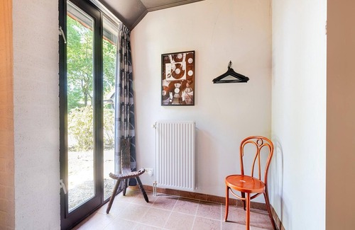 Heusden Gem Asten Villa | Idyllic Country House in Asten with Pet-Friendly Amenities