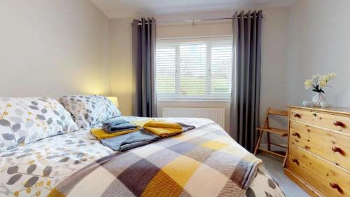 Hendrerwydd House | Pet-Friendly Bracdy Cottage: 4-Star Stay with Perfect Reviews