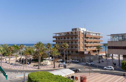 Santa Pola Apartment | Braceli Beach Resort Top Floor - rentafive