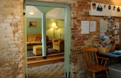 Louth Apartment | Pet-Friendly Brackenborough Hall Coach House - Guest Rated 9.8