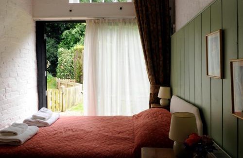Louth Apartment | Pet-Friendly Brackenborough Hall Coach House - Guest Rated 9.8