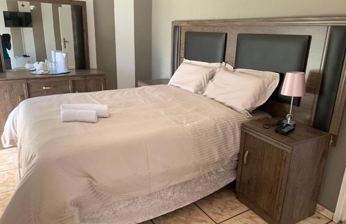 Alberton House | Budget-Friendly Brackendowns Guest Star for Families
