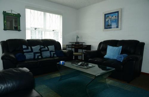 Pinelands Apartment | Family-Friendly Retreat at Bradclin @ York with Pool Access