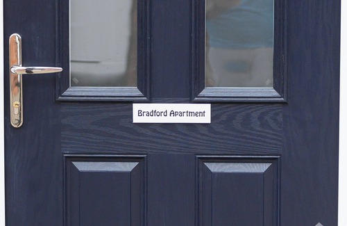 Markham Moor Cottage | Bradford Apartment - a 1 bedroom apartment that sleeps 2 - 4 guests