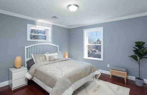 Neptune City House | Relaxing 5-BR Retreat with Pool & Hot Tub near Beach
