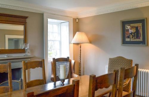 Birchover House | Relax at Bradley Hall: 4-Star Stay with Hot Tub & Pets Welcome