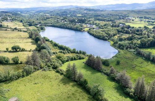 Creeslough House | Experience Bradleys Cottage in Creeslough: Guest Rated 9.9