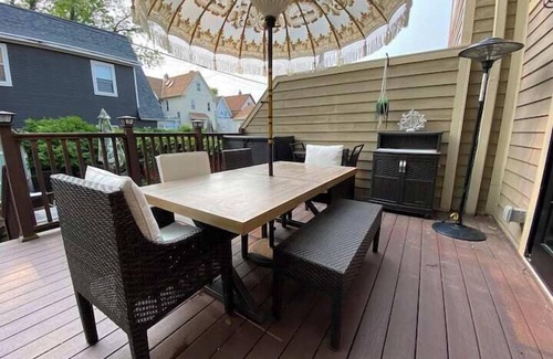 Lower East Side House | Brady Street Retreat | Downtown Access & Family Amenities