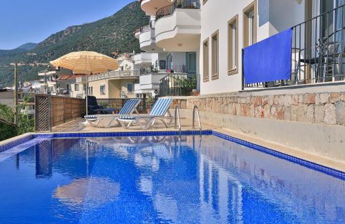 Kas Apartment | Exceptional Braeside Apartment with Ocean View & Pool