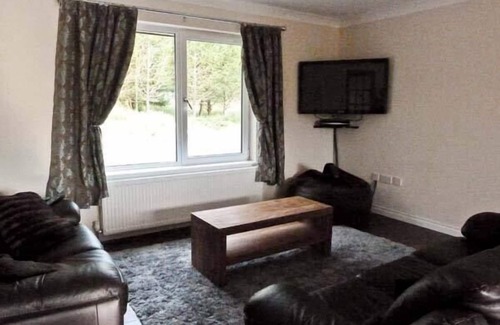 Whitebridge Cottage | Idyllic Braewood Retreat with Garden in Whitebridge