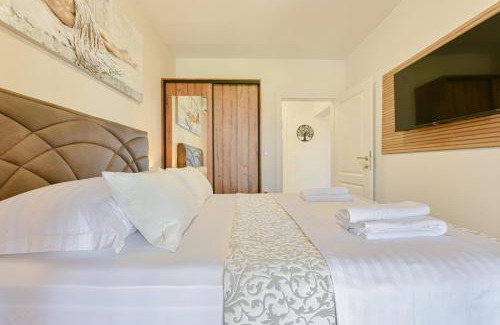Bibinje Apartment | Oceanfront Bralic Residence: Guest Rated 9.9/10
