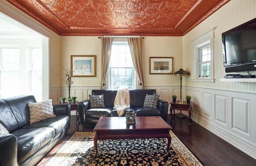 Alnwick/Haldimand Bed & Breakfast | Guest Rated 10/10 at Bramasole Bed and Breakfast