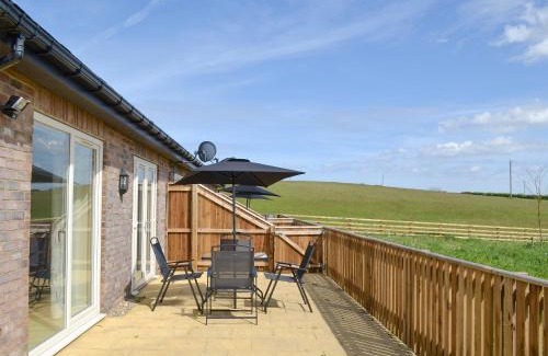 Peterlee House | Delightful Bramble Cottage: Family-Friendly Retreat with 9.3/10