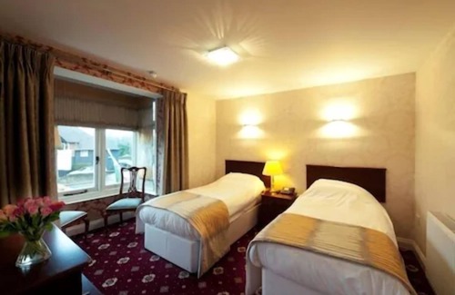 Forest Row Hotel | Budget-Friendly Brambletye Hotel with Family Amenities