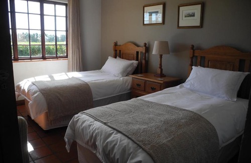 Himeville House | Child-Friendly Brambly Cottage with Kitchen & Perfect Rating