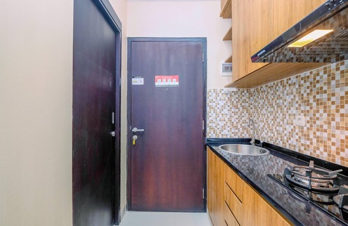 Pondokcina Apartment | Modern 1BR Apartment with City View at Atlanta Residences