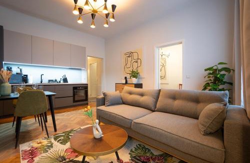 Schottenfeld Apartment | Modern 2-Room Central Apartment - Guest Rated 9/10