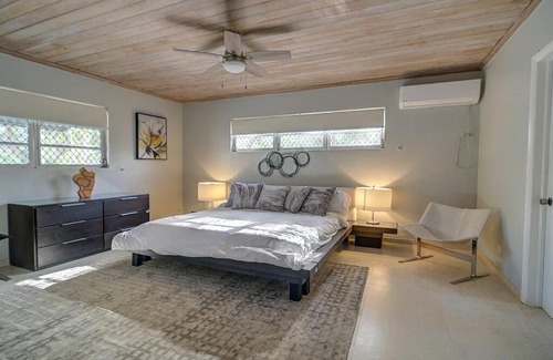 Westward Villas Subdivision House | Modern 2BR Unit on Hampshire Street with Family-Friendly Amenities