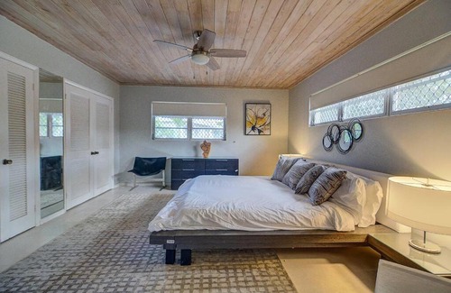 Westward Villas Subdivision House | Modern 2BR Unit on Hampshire Street with Family-Friendly Amenities