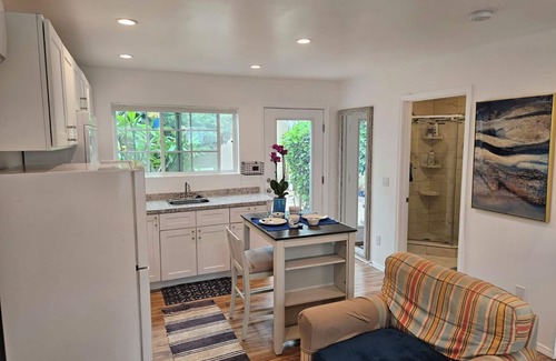 Harbor Apartment | Cozy ADU with Private Patio Ideal for Traveling Nurses