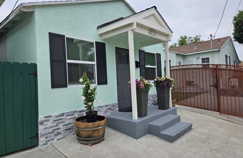 Harbor Apartment | Cozy ADU with Private Patio Ideal for Traveling Nurses
