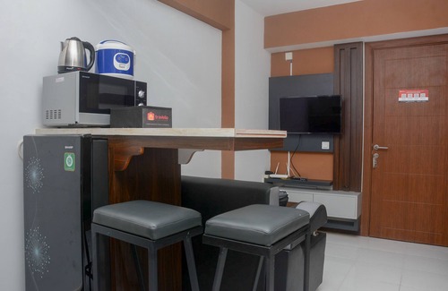 Depok Apartment | New 2BR Retreat at Cinere Resort with Pool & Kitchen
