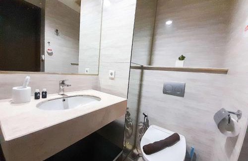Catur Tunggal Apartment | Discover a Modern 1BR Retreat at The Icon Apartment