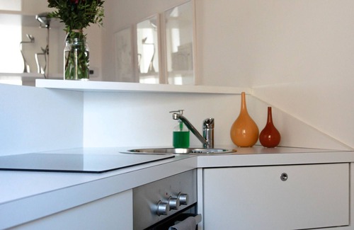 Porta Venezia Apartment | New Apartment Near Duomo - Guest Rated 9.8 with Pool