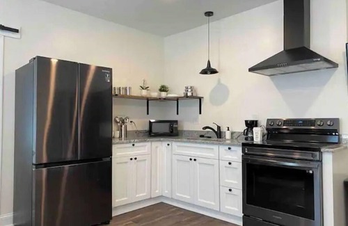 Lancaster Apartment | New Apartment with Off-Street Parking for Family Getaways