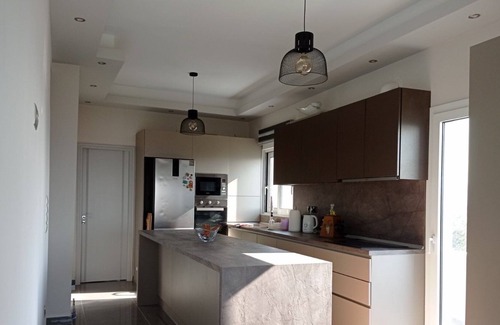 Anavyssos Apartment | Brand new apt in Anavisos with sea view