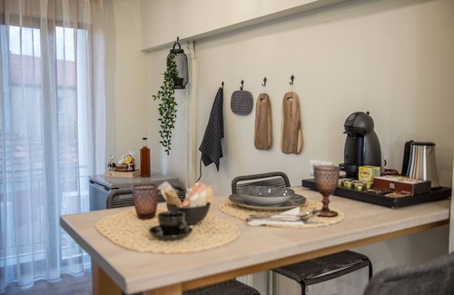 Lefkada Apartment | Modern Oceanfront Apartment in Lefkada - Rated 10/10