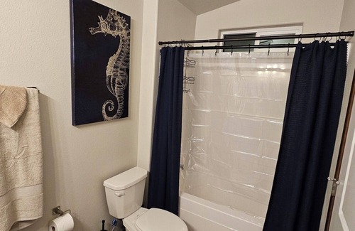 Umatilla House | Brand new charming 3-bedroom house with AC and WiFi in wonderful Umatilla