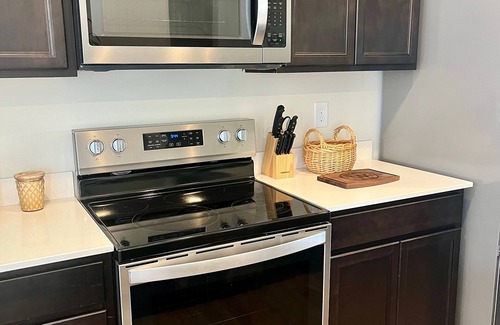 Zionsville Condo | Brand new cozy 4-bedroom condo w/WiFi, AC and pond view in charming Zionsville