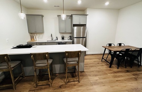 Clifton Apartment | Modern 2BR Basement Retreat with Family-Friendly Amenities